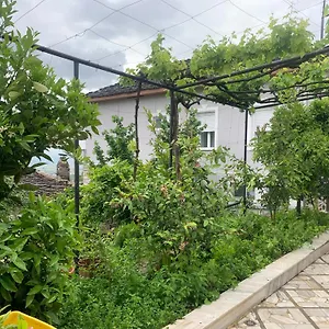 Kubeja Hébergement de vacances Gjirokastër